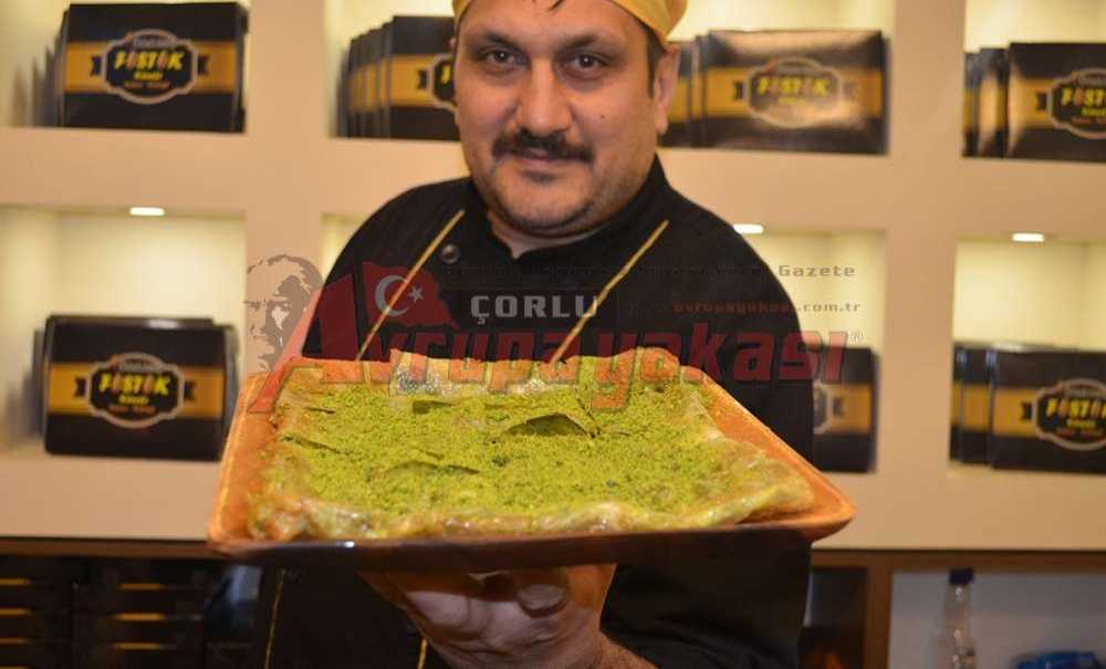 Her Şey Müşterinin Gözü Önünde Hazırlanıyor