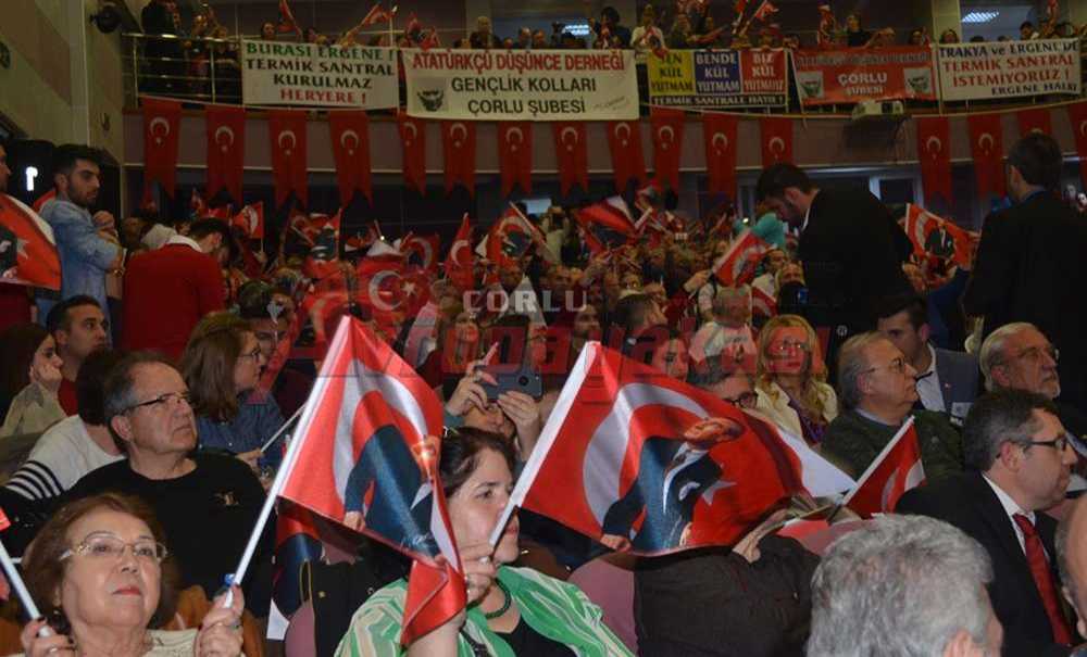 Çorlu'da Halk Arenası Rüzgârı Esti