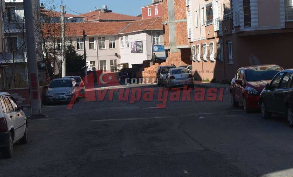 Vatandaşlardan Kaldırım Tepkisi