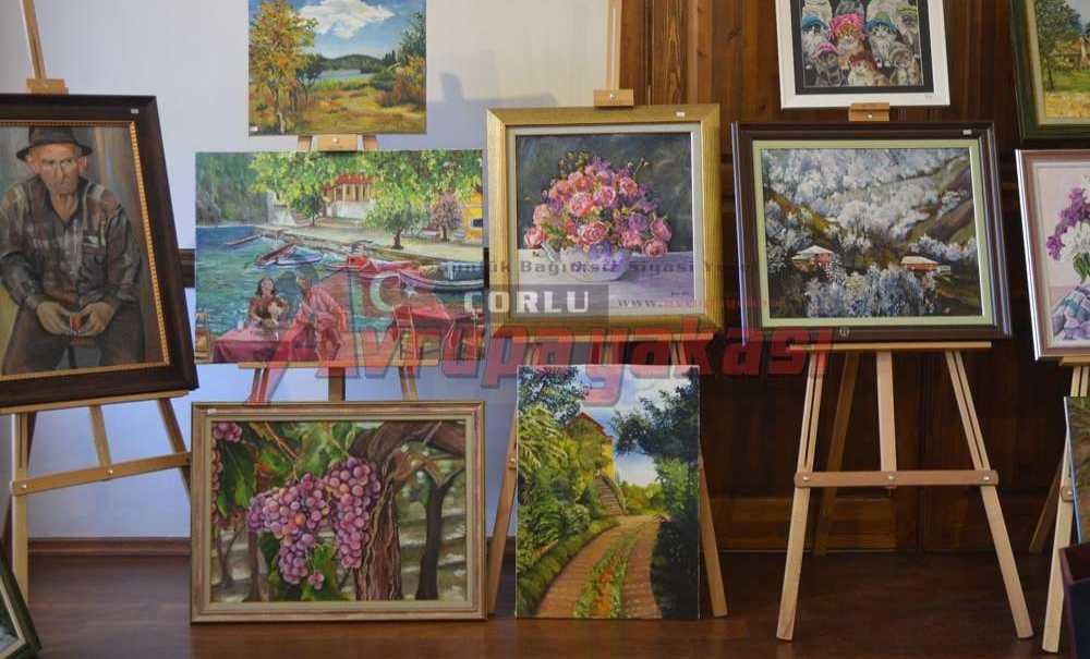 Hünerli Eller Çorlu'da Sergi Açtı