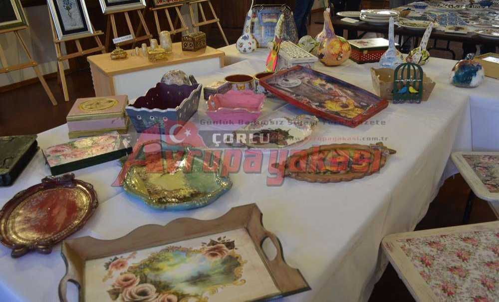 Hünerli Eller Çorlu'da Sergi Açtı