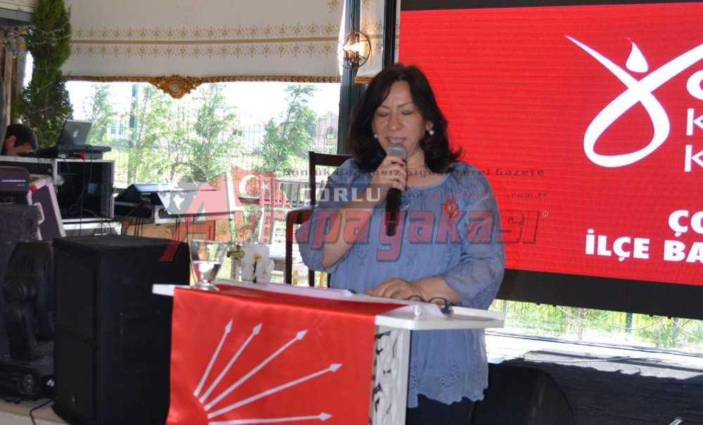 Chp'li Kadınlar Seçim Öncesi Moral Depoladı