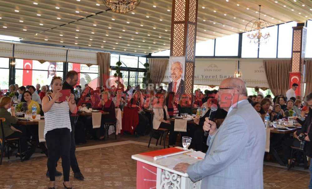 Chp'li Kadınlar Seçim Öncesi Moral Depoladı