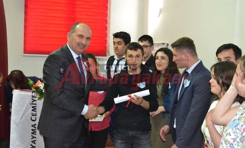 Engelliler Sertifikalarını Aldı