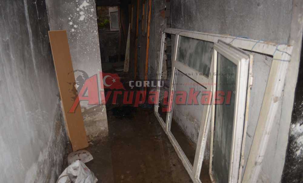 Kanalizasyon Suyu, Bodrumlara Geri Basıyor