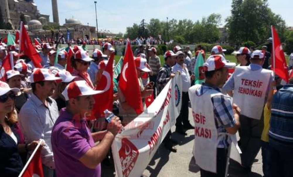 Teksif Sendikası Çorlu Şubesi 1 Mayıs'ı Edirne'de Kutladı