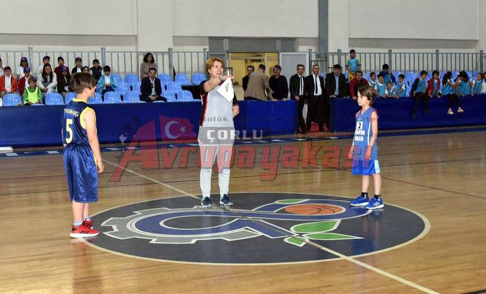 Bu Şenlik Çocuklar Için