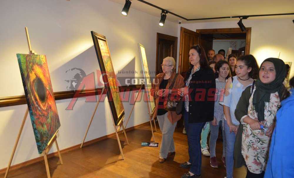 Sergi Büyük İlgi Gördü