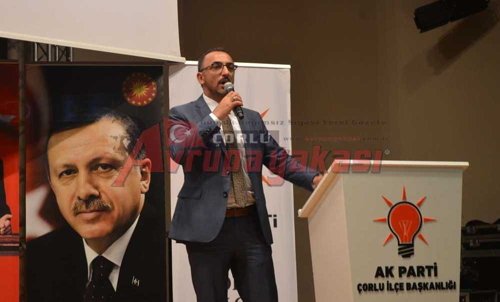 Ak Belediyecilik Semineri Verildi