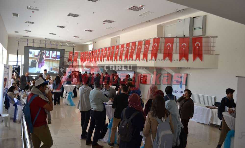 İstihdam Fuarı Bugün Sona Eriyor