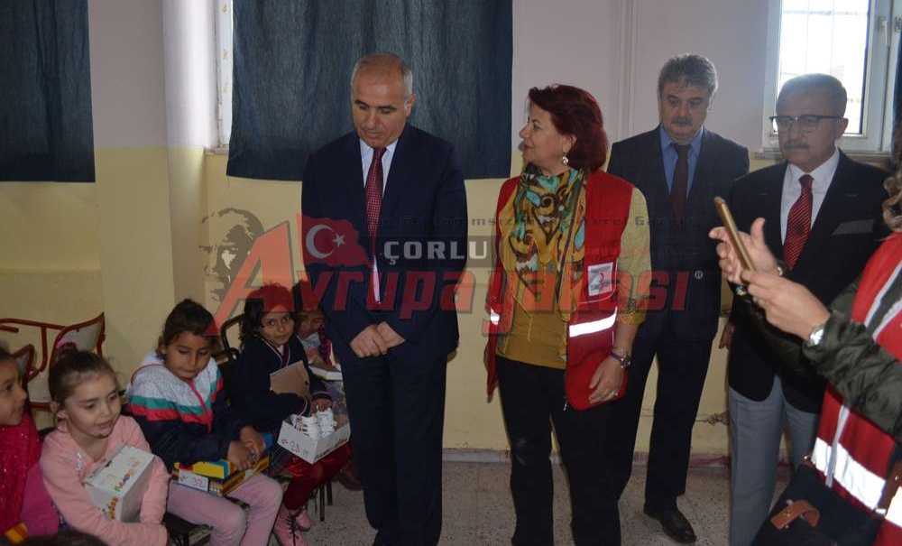 Minik Yüzler Gülmeye Devam Ediyor