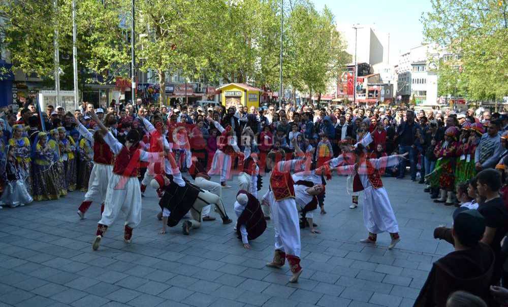 Dünya Çocukları Çorlu'da Buluştu