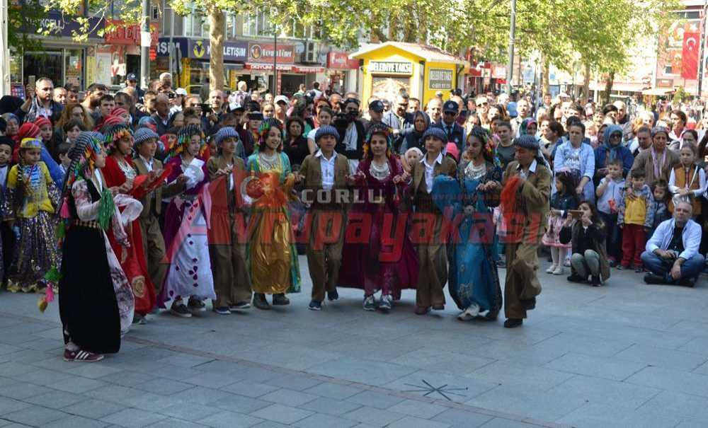 Dünya Çocukları Çorlu'da Buluştu