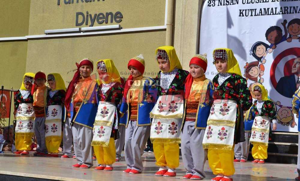 Çocuklar Bayramlarını Neşeyle Kutladı