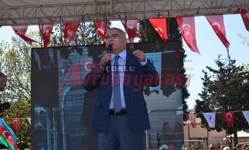 23 Nisan Coşkusunu Onbinler Paylaştı