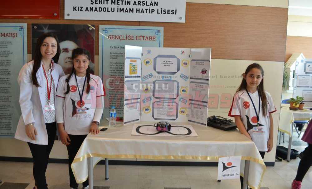 Geleceğin Bilim İnsanları Yeteneklerini Sergiledi