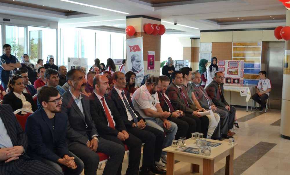 Geleceğin Bilim İnsanları Yeteneklerini Sergiledi