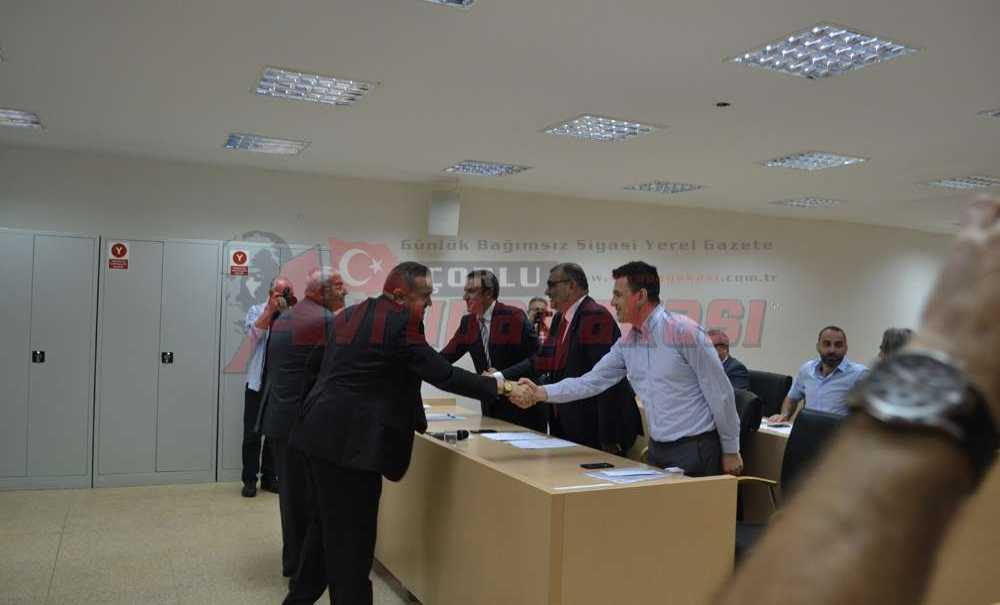 Neşeyle Vedalaştılar