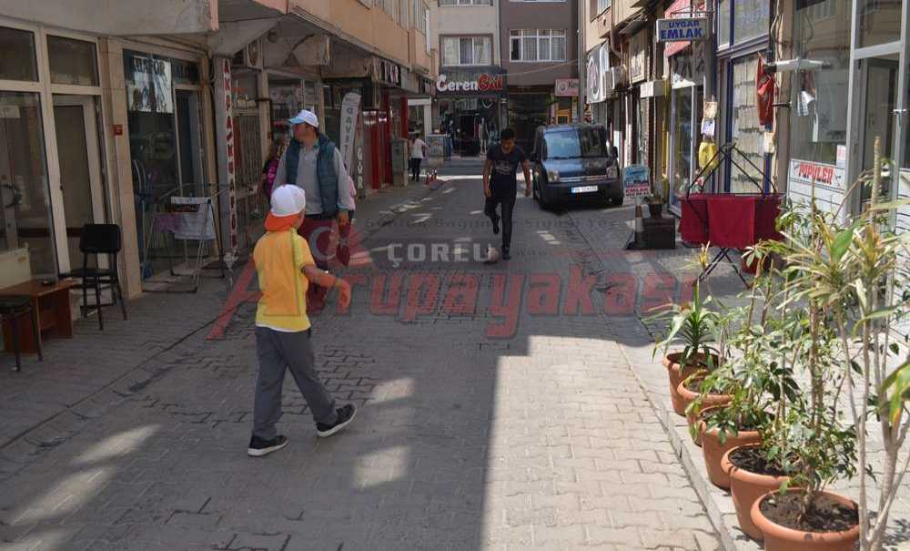 Oynayacak Başka Yer Yok