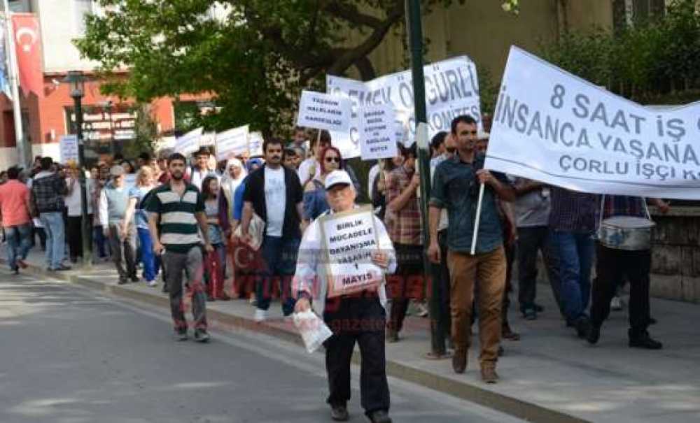 Çorlu İşçi Komitesi 1 Mayıs İşçi Bayramını Kutladı