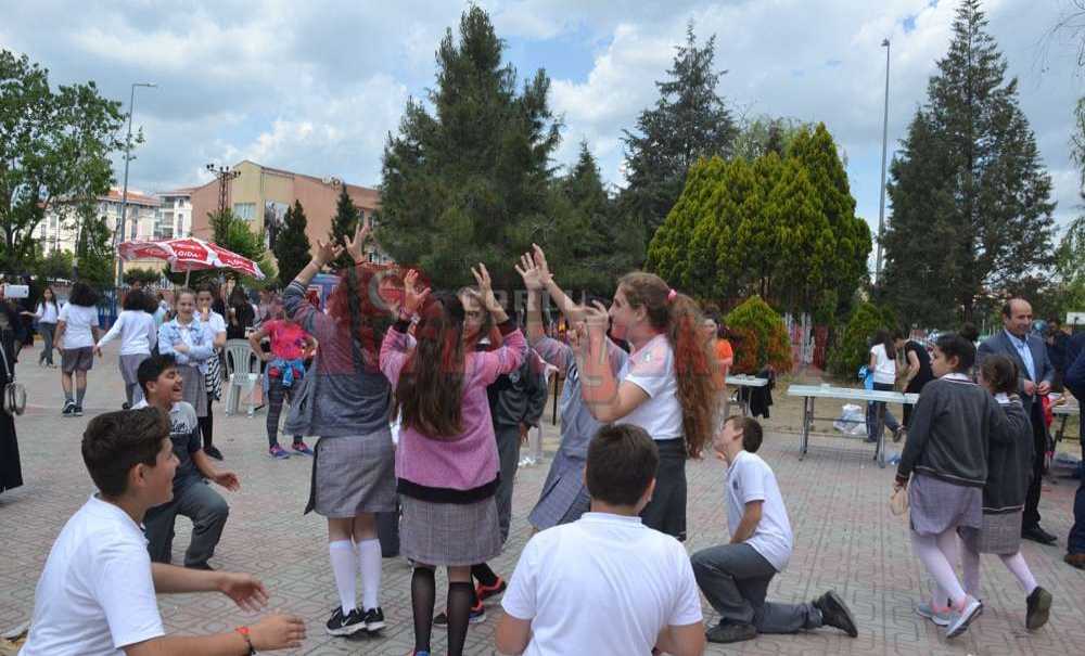 Şahinler Ortaokulunda Kermes Düzenledi