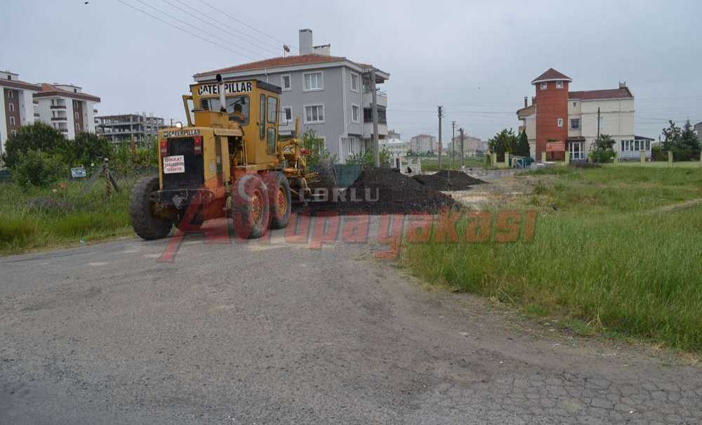Belediye Yol Yapım Çalışması Yaptı