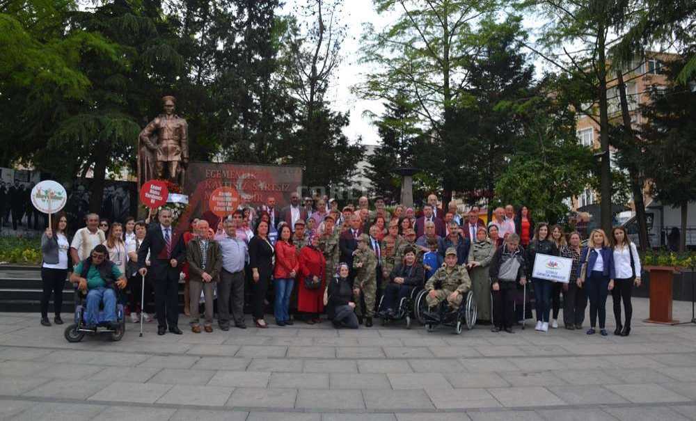 Engelliler Çok Dertli