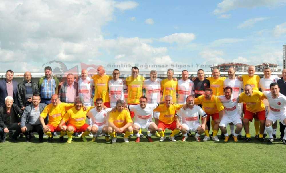 Veteranlar Uluslararası Turnuvada Karşılaştı