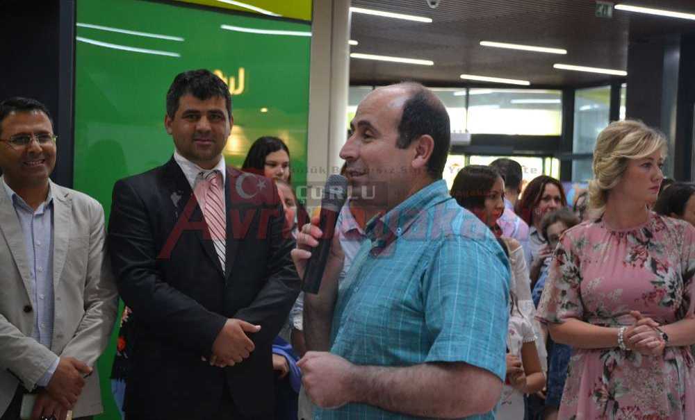 Küçük Picassolar Sergi Açtı