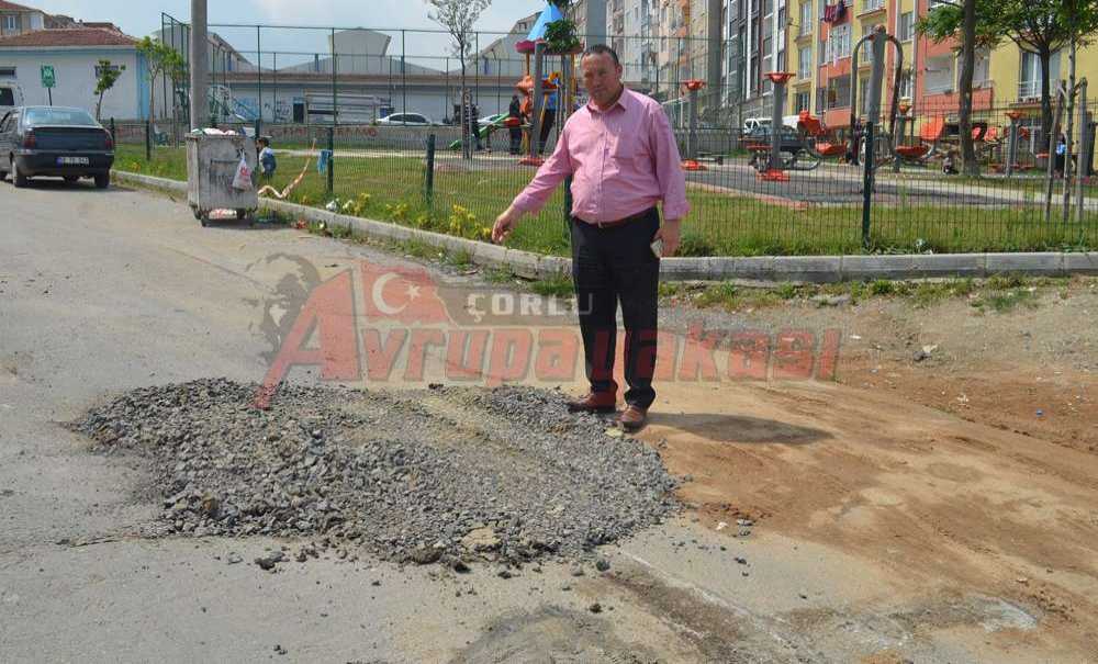 Cemaliye Mahallesinde Alt Yapı Sorunu Var