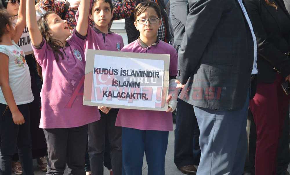 Abd Ve İsrail Protesto Edildi