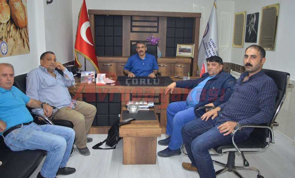 Fırıncıların Birlikte Hareket Etmesi Lazım