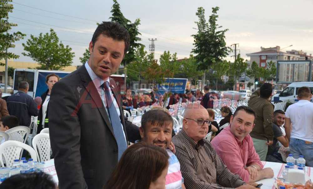 Çorlu Protokolü Aşevi'nde Iftar Açtı