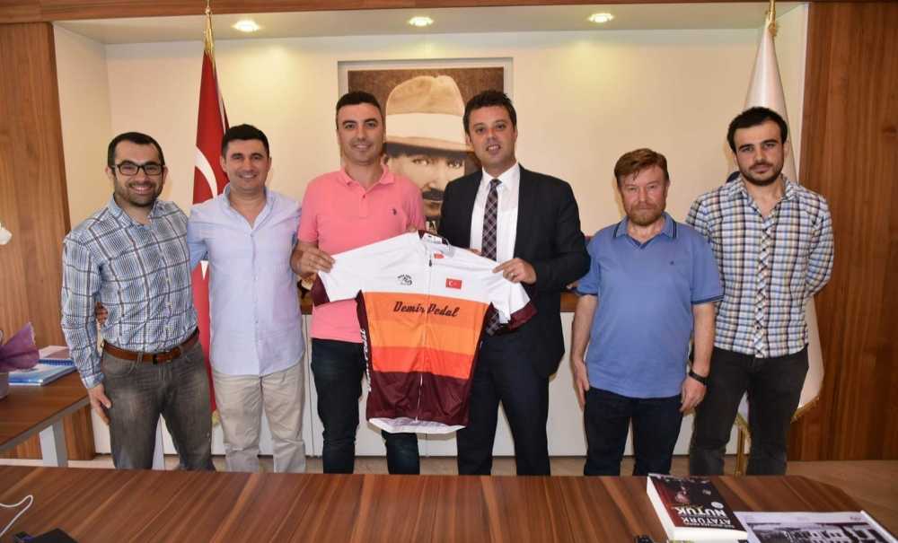 Demir Pedal'dan Ahmet Sarıkurt'a Ziyaret