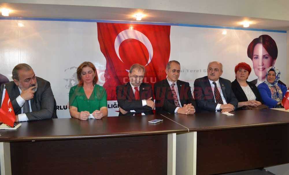 İyi Parti Adayları Basınla Buluştu