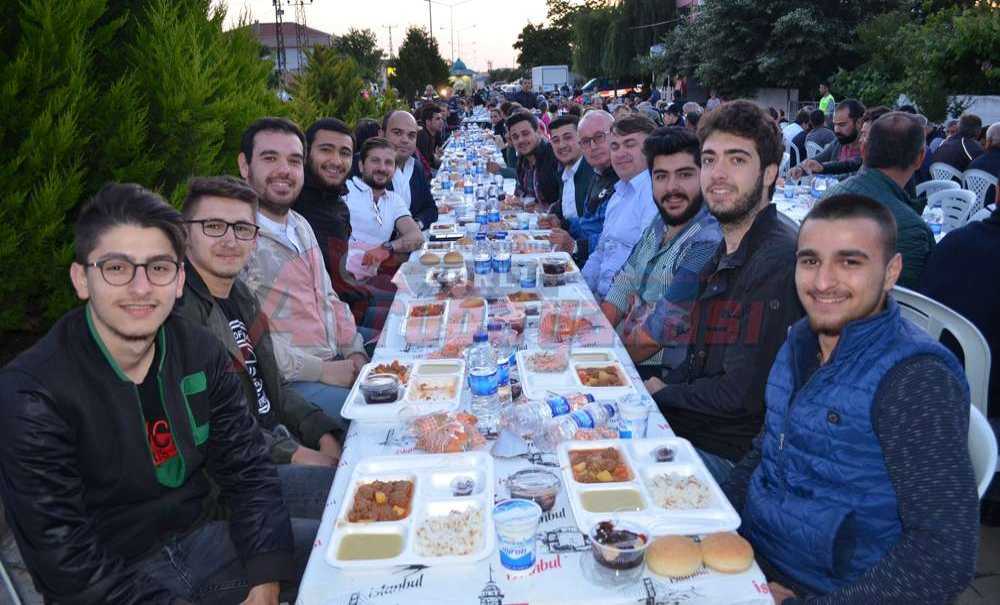 Önerler Mahallesi'nde İftar Düzenlendi.
