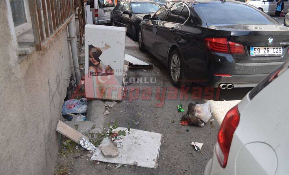 Sokak Araları Çöplük Değil