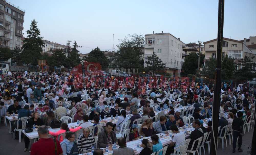 Muhittin Mahallesi Bahçeye Sığmadı
