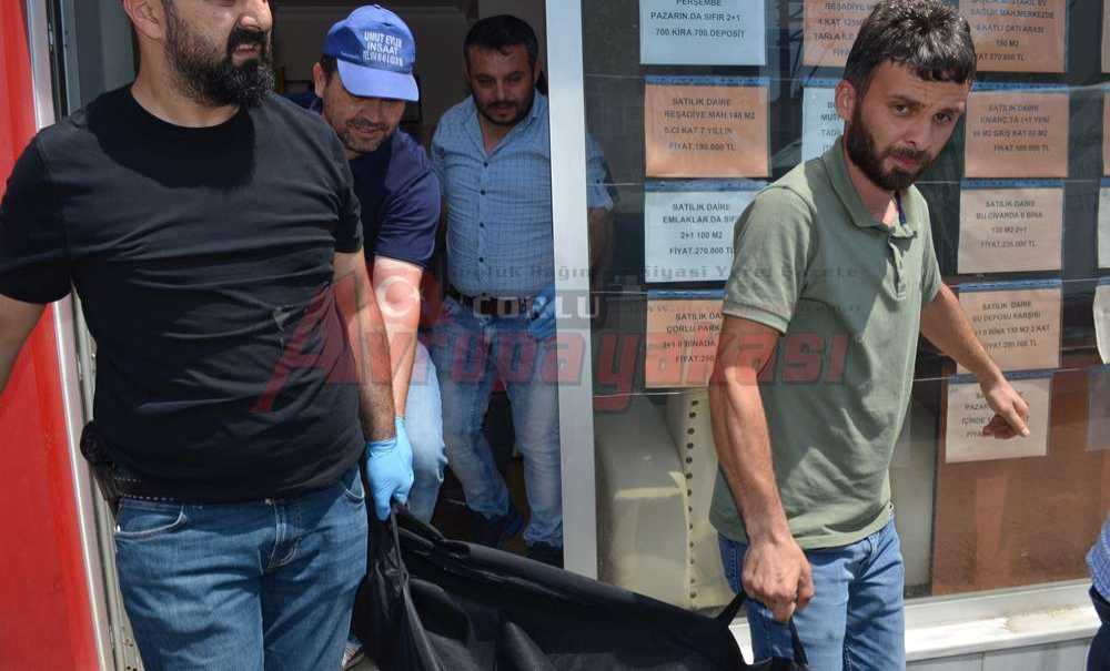 2 Gün Haber Alınamadı, İşyerinde Cesedi Bulundu
