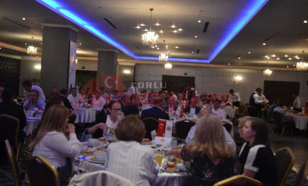 İş Ve Bürokrasi Dünyası Bu İftarda Buluştu