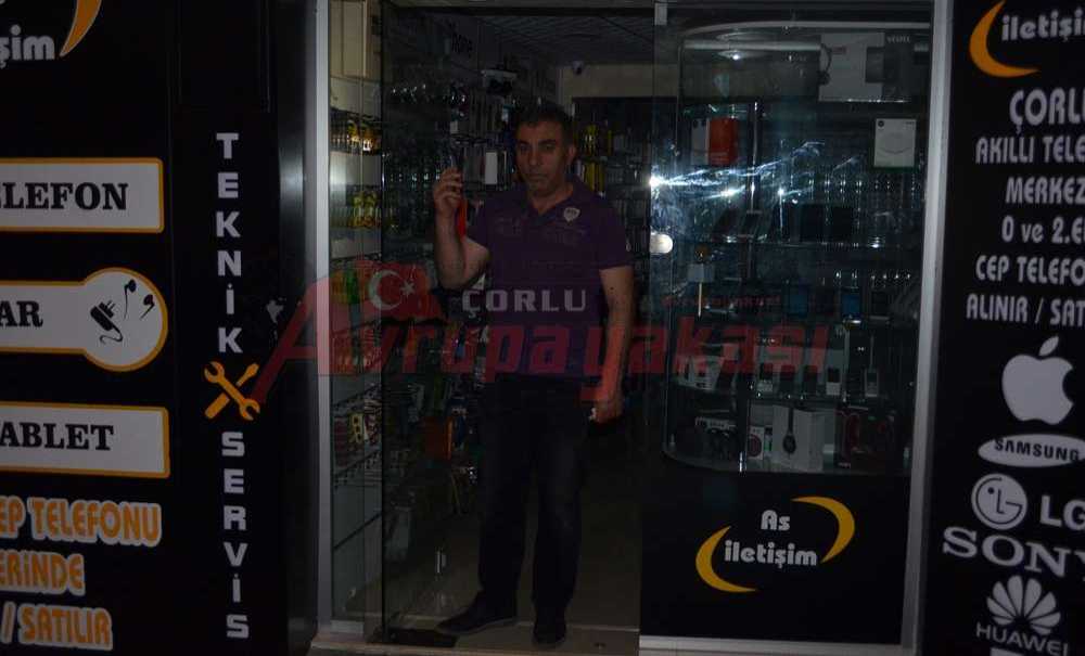 Çorlu Saatlerce Elektriksiz Kaldı