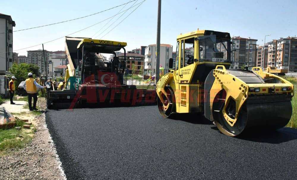 Üç Ayda 12 Bin Ton Asfalt