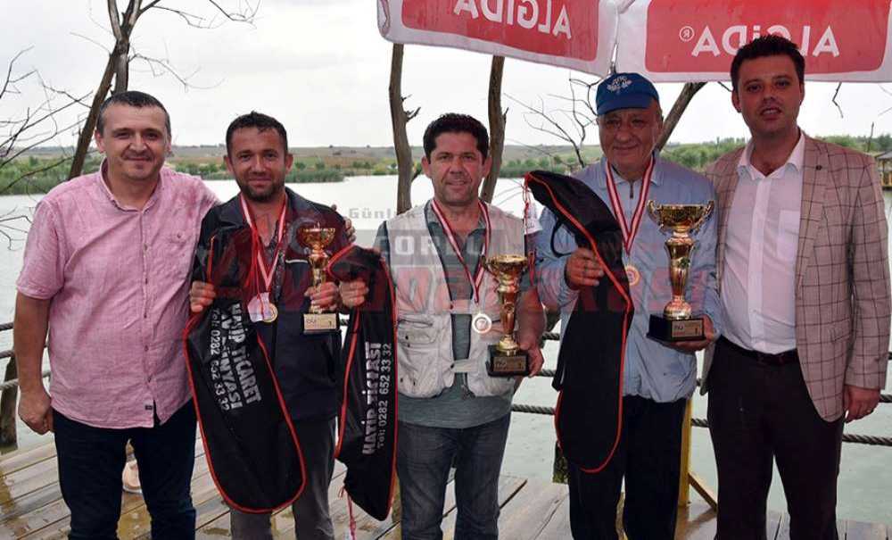 Olta Balıkçılığı Turnuvası'na İlgi Yoğun Oldu