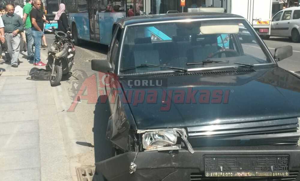 Omurtak Caddesi'nde Trafik Kazası Meydana Geldi