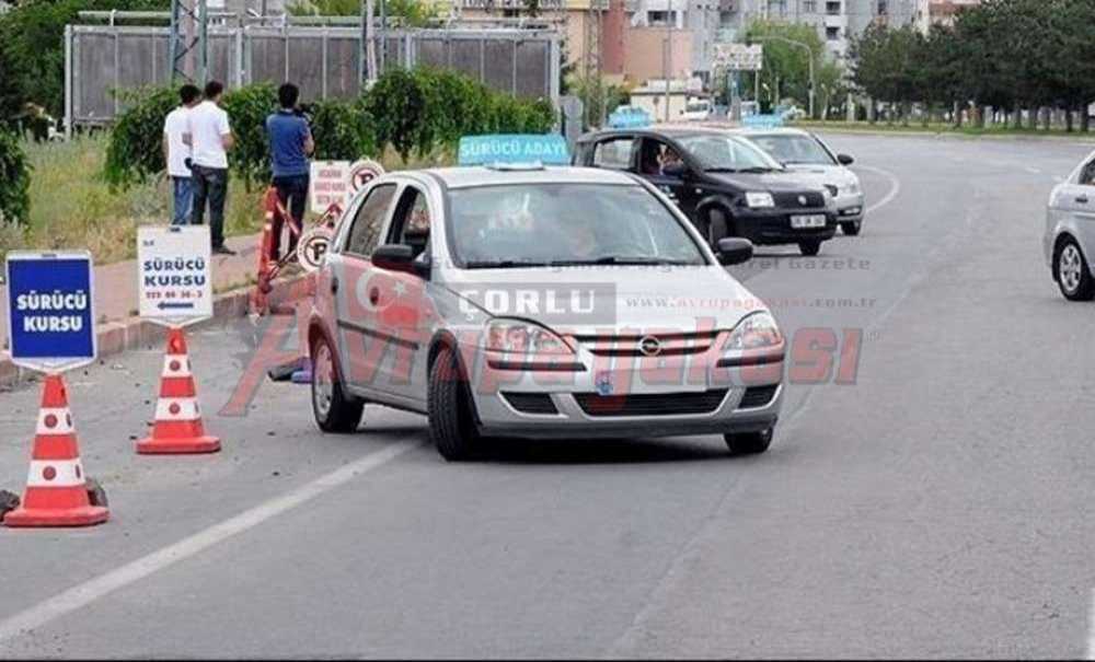 Sürücüler Dikkat! Direksiyon Sinavi Bugün