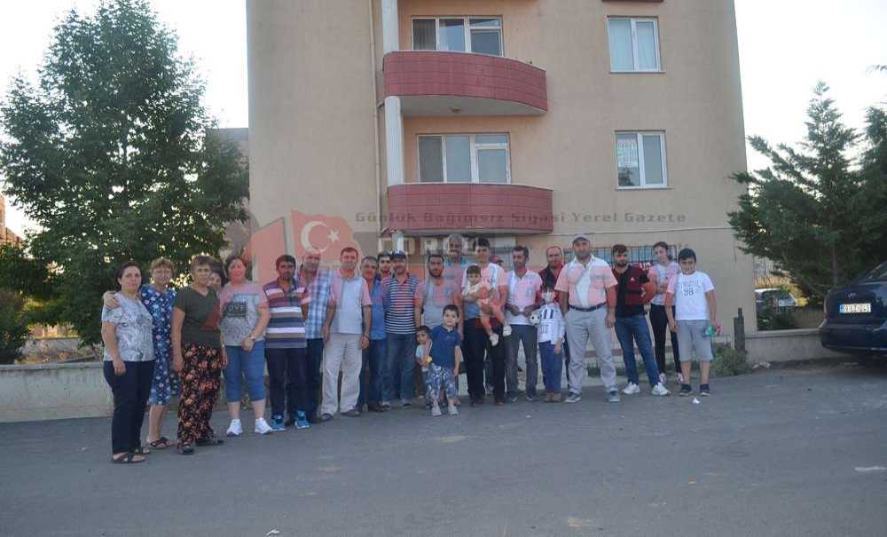 Orda Bir Site Var Uzakta