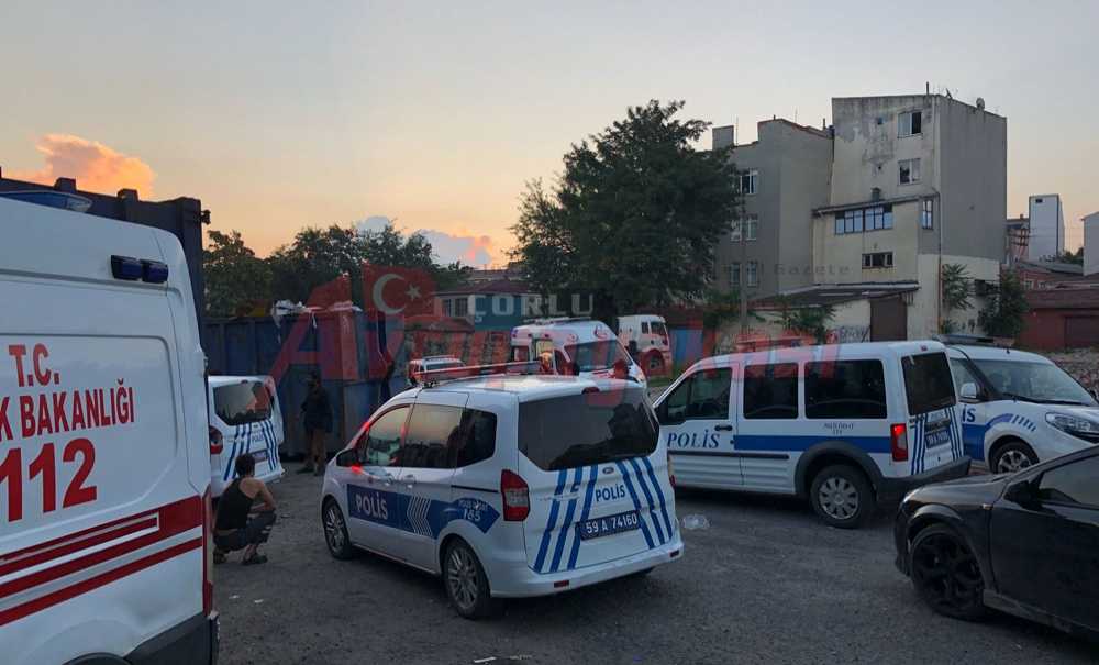 Çorlu'da Silahlı Saldırı 1 Ölü 1'i Ağır 4 Yaralı