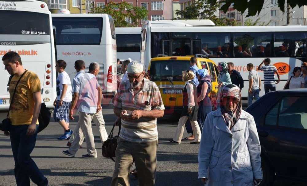 Otobüs Firmalarında Bayram Yoğunluğu Yaşanıyor