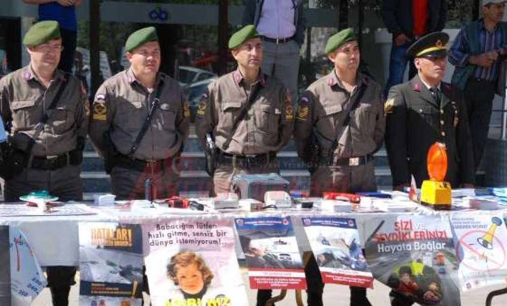 Çorlu'da Karayolları Ve Trafik Güvenliği Haftası