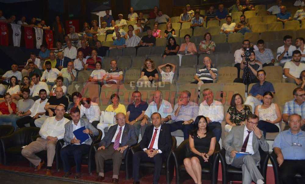 “Mahallelerin İsmini Bilmeyenler Meclis Üyeliği Koltuklarında Oturuyor”